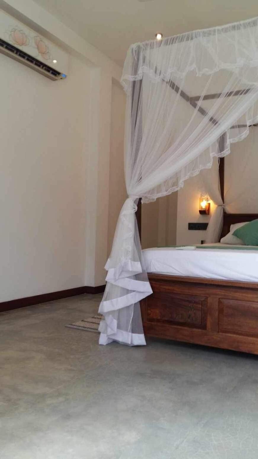 New Ocean Breeze Madiha Hotell Matara Exteriör bild