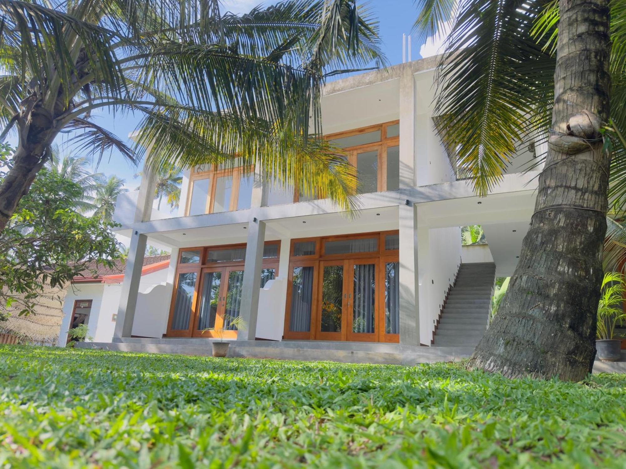 New Ocean Breeze Madiha Hotell Matara Exteriör bild