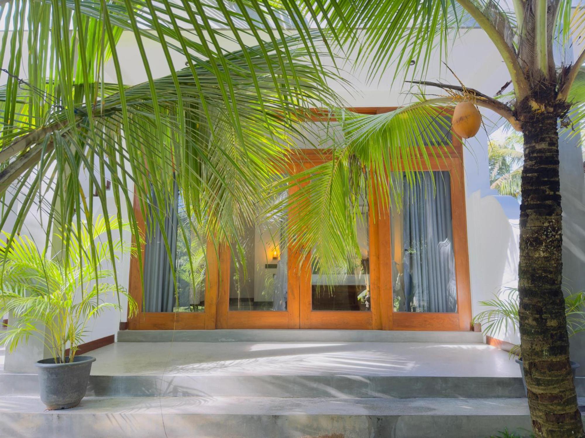 New Ocean Breeze Madiha Hotell Matara Exteriör bild